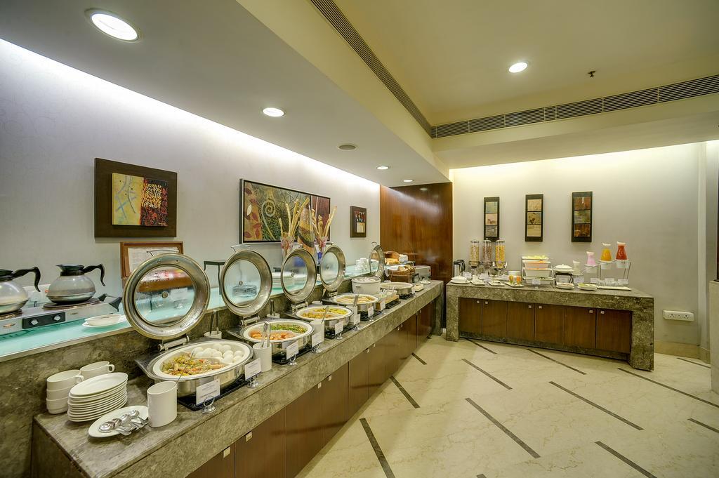 Muse Sarovar Portico Nehru Place Neu-Delhi Exterior foto