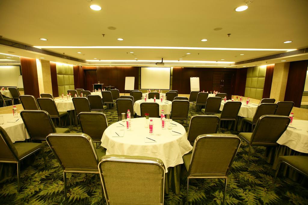 Muse Sarovar Portico Nehru Place Neu-Delhi Exterior foto