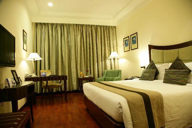 Muse Sarovar Portico Nehru Place Neu-Delhi Exterior foto